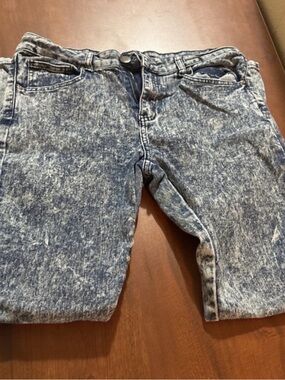 Women’s Acid Wash Blue Jeans - Classic Casual Fit
